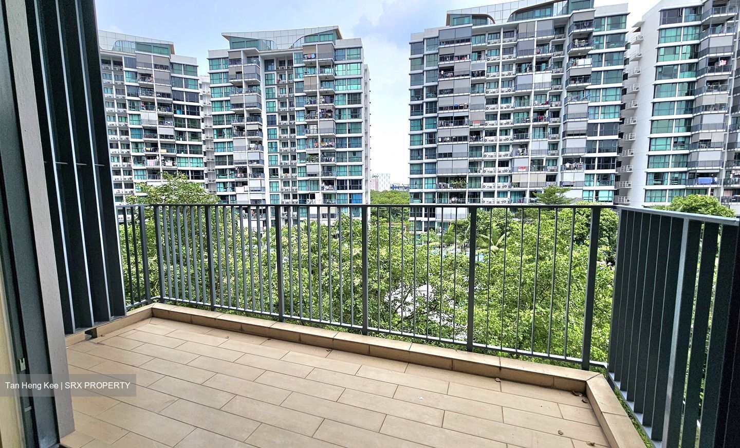 Boathouse Residences (D19), Condominium #500918211
